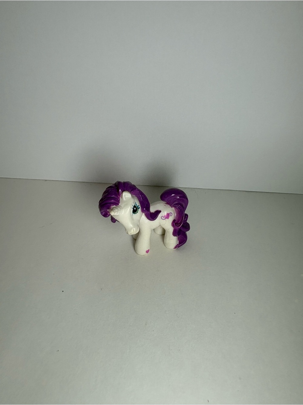 My Little Pony G3 Sweetie Belle 1.5” Mini Figure Unicorn Hasbro White Purple PVC